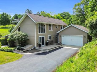 1094 Seifrit Ln, Bernville, PA 19506