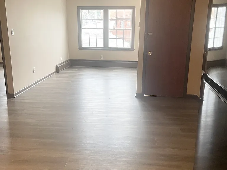 509 5th Ave — Photo 5