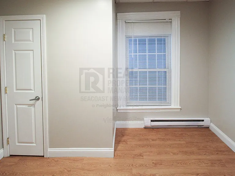 98 Academy St #4 — Photo 11