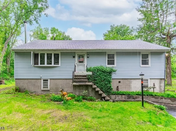 237 Whitmore Ave, Wayne Twp., NJ 07470