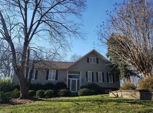 7625 Rolling Oak Ct, Clemmons, NC 27012