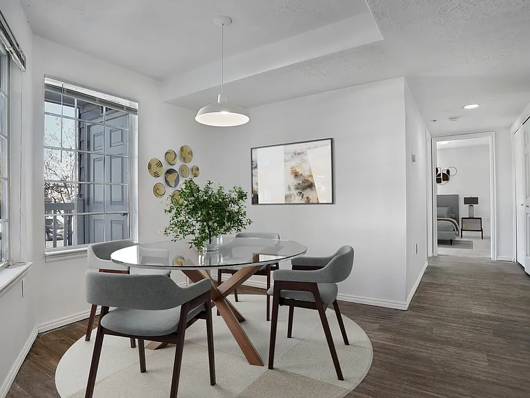 Parkgate Apartments — Photo 14
