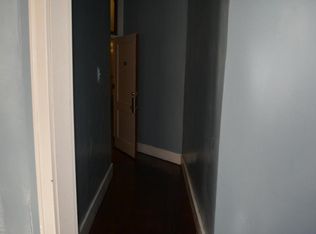 304 N Main St APT 211, Mitchell, SD 57301