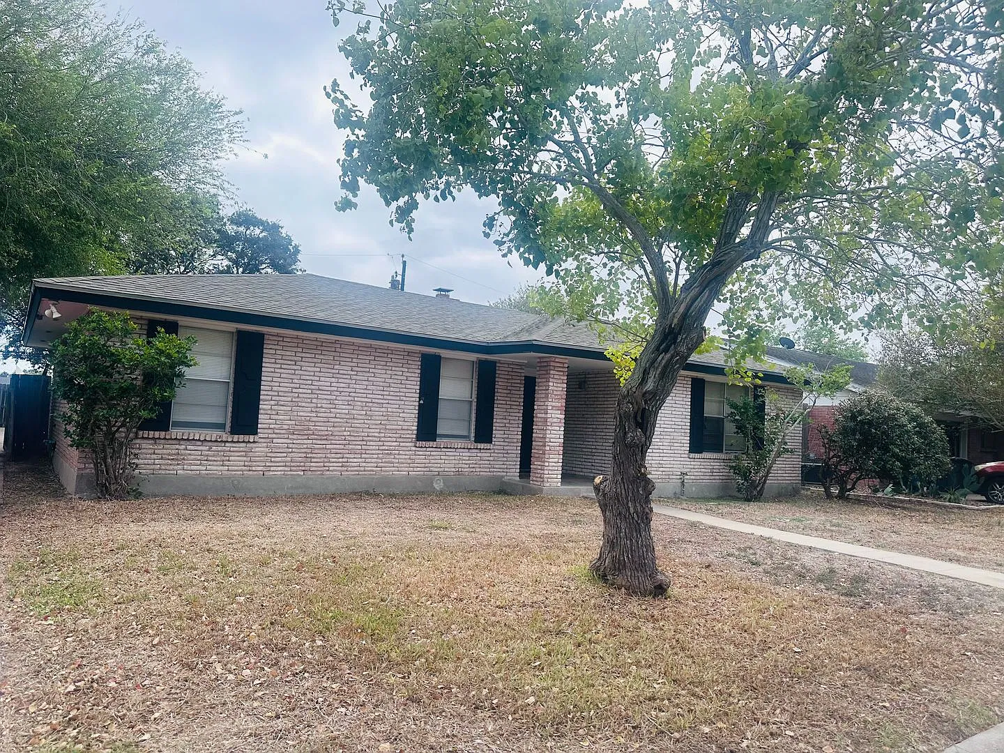 3 Bedroom Home for rent — Photo 3