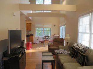 1270 Saugatucket Rd, South Kingstown, RI 02879