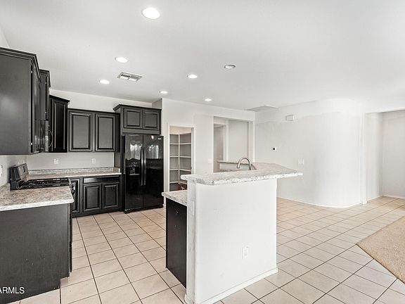 2nd image of 5421 W HERITAGE Way