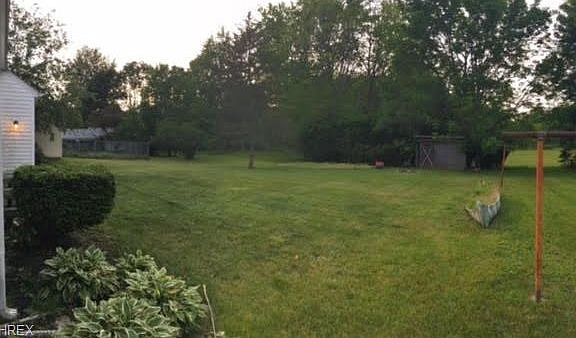 4th image of 771 Eastlawn St