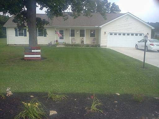 3rd image of 100 Jeridan Dr