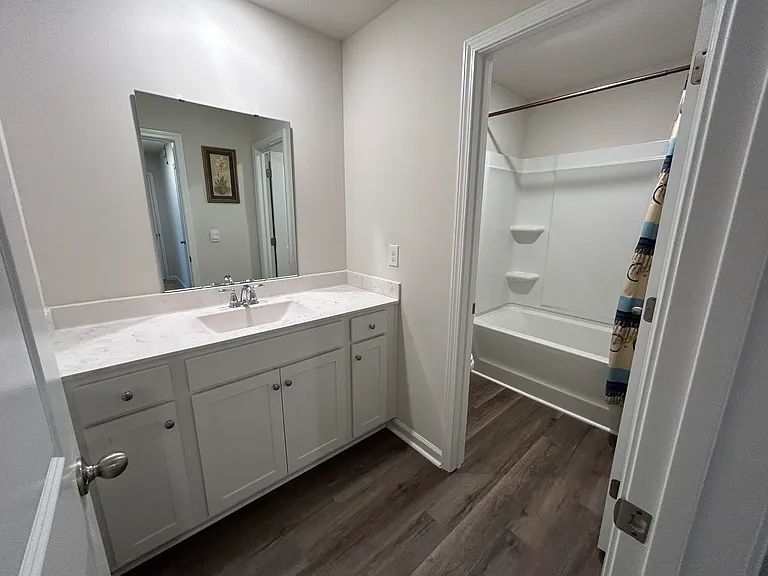 324 Vaccaro Dr — Photo 27