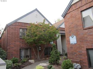14835 NE Sacramento St UNIT 111, Portland, OR 97230