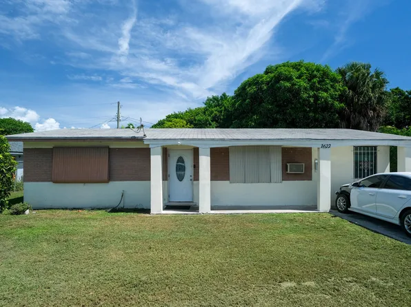 1622 W 9th Street, Riviera Beach, FL 33404