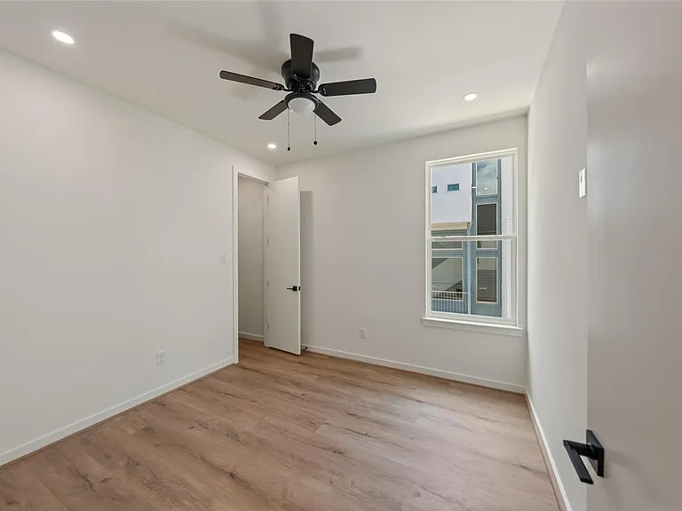 307 Quitman St #B — Photo 25