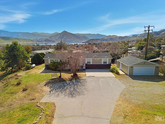 5th image of 155 Sycamore Dr
