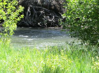 443 Feather River Dr, Chester, CA 96020