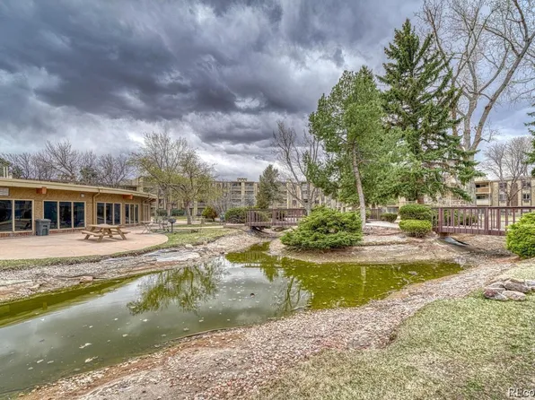 1302 S Parker Road #121, Denver, CO 80231