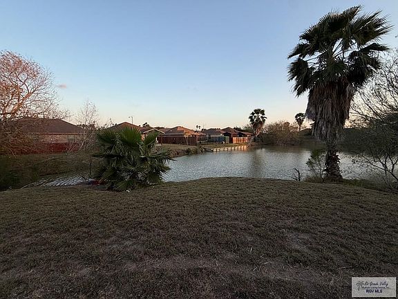 2nd image of 1387 Rochelle Dr #17