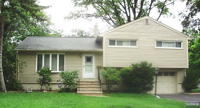 1st image of 42-17 Williams St