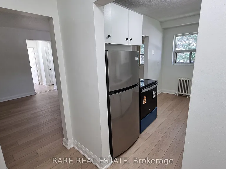 431 Martha St W #7 — Photo 5