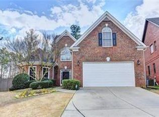 250 Fieldsborn Ct, Sandy Springs, GA 30328