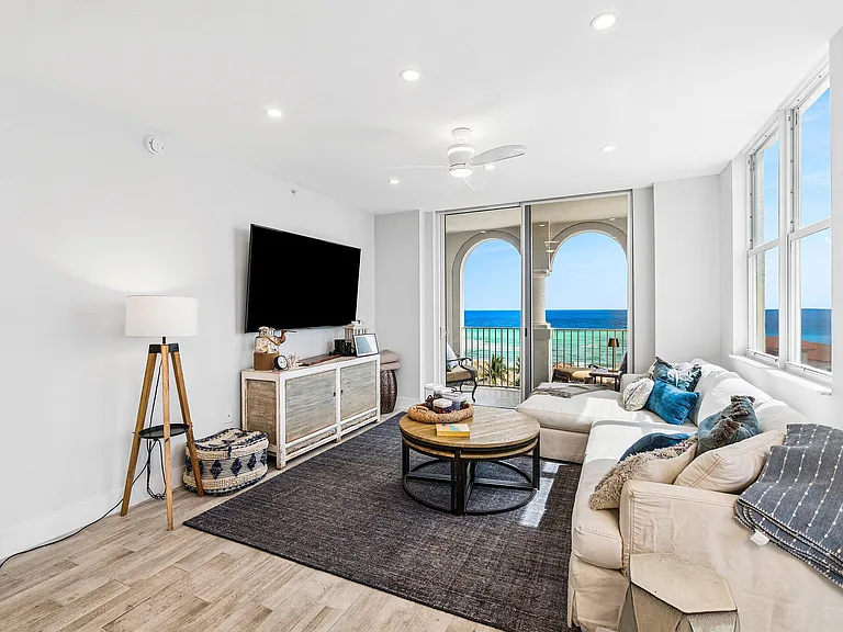 3606 S Ocean Blvd #1002 — Photo 8