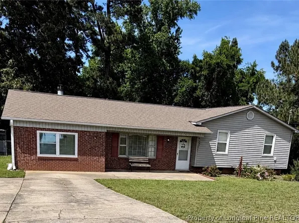 5247 Mawood St, Fayetteville, NC 28314