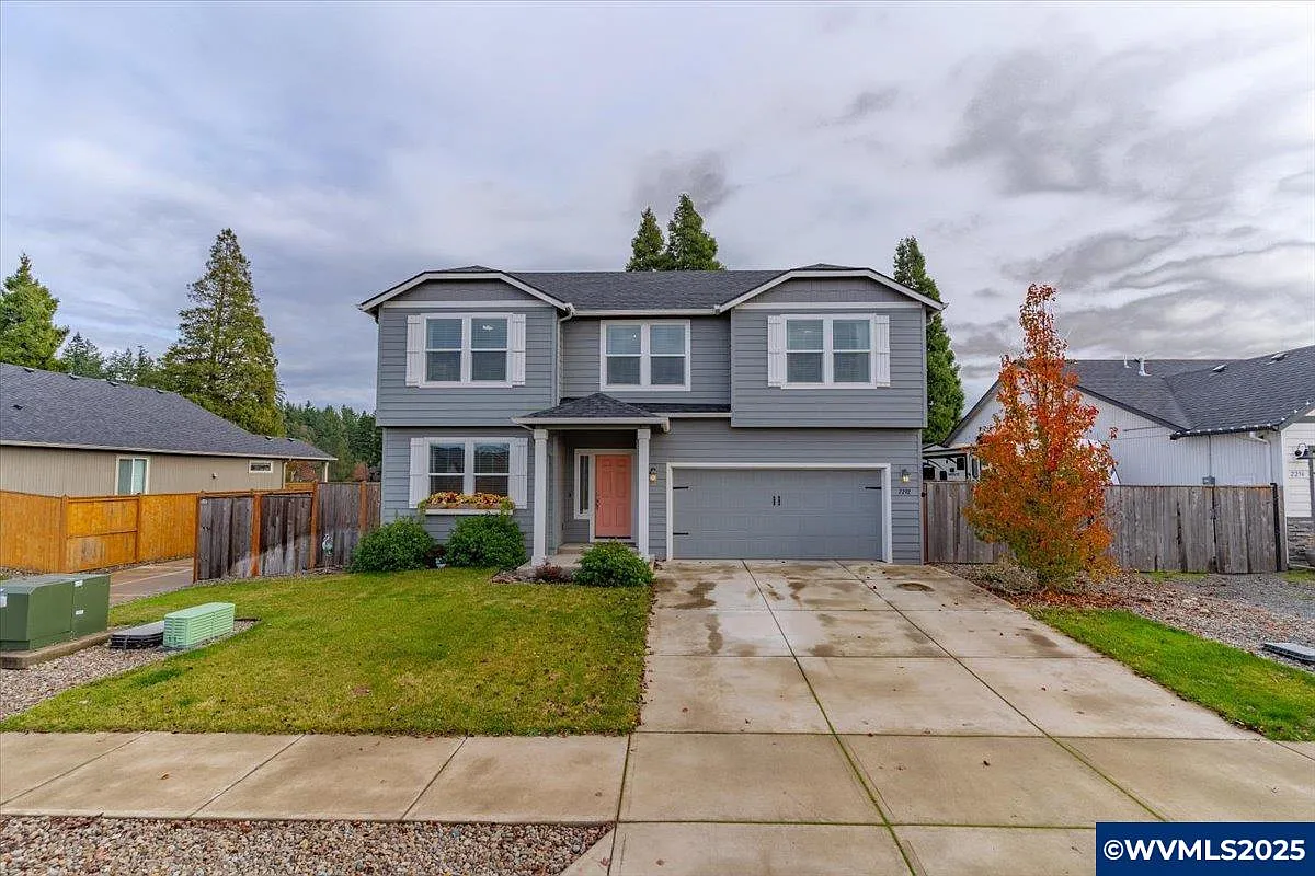 2292 Woodcock Ave photo 1