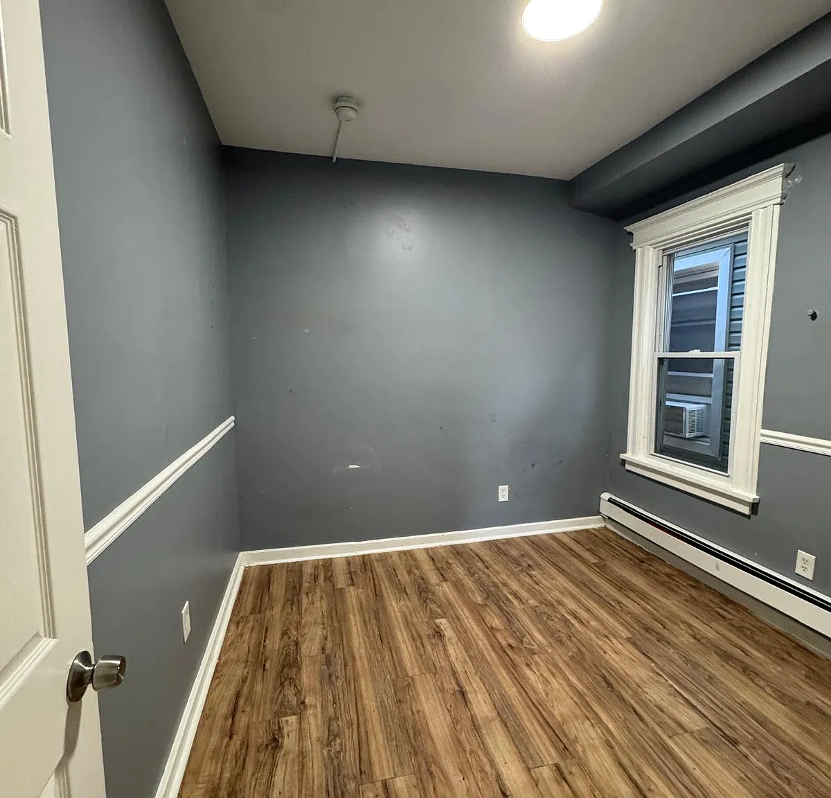 2 bed, $1,900 — Photo 2