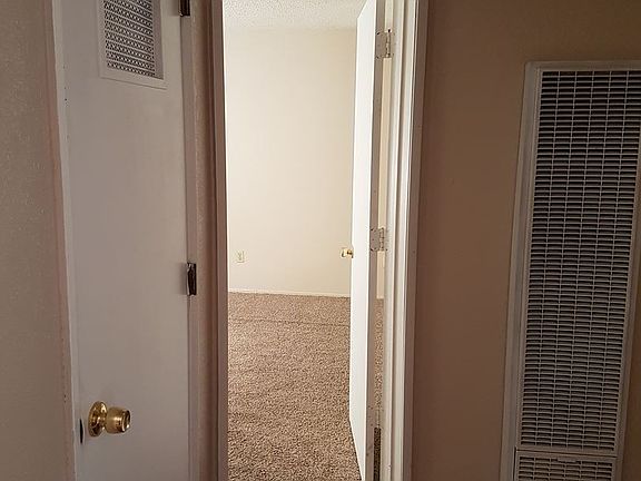 5th image of 73624 Sunnyvale Dr APT A
