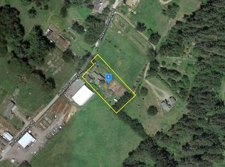 171 Hookton Cemetary Rd, Loleta, CA 95551