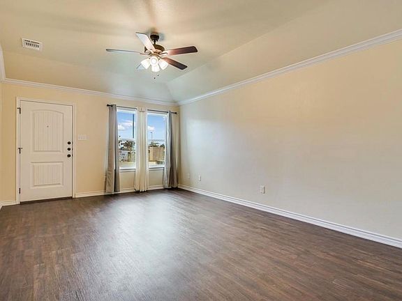 3rd image of 113 Calvin Smith Ln