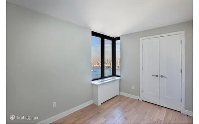 Rented by Douglas Elliman | media 15