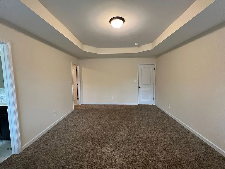 310 Landon Ln — Photo 49