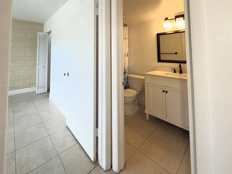 609 S State Road 7 #1C — Photo 8