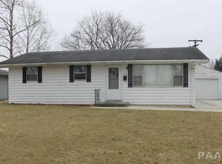 2216 W Cashman Ct, Peoria, IL 61604