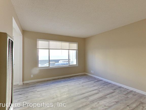 3rd image of 3571 16th St #9