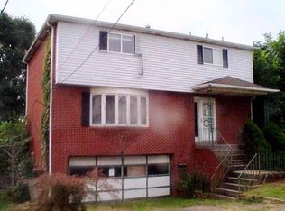 1104 Cleveland Ave, Brackenridge, PA 15014