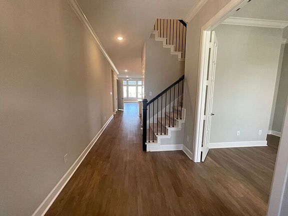 4th image of 2117 Offerande Dr