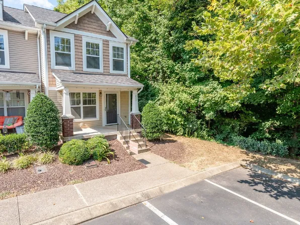 213 Shadow Glen Dr, Nashville, TN 37211