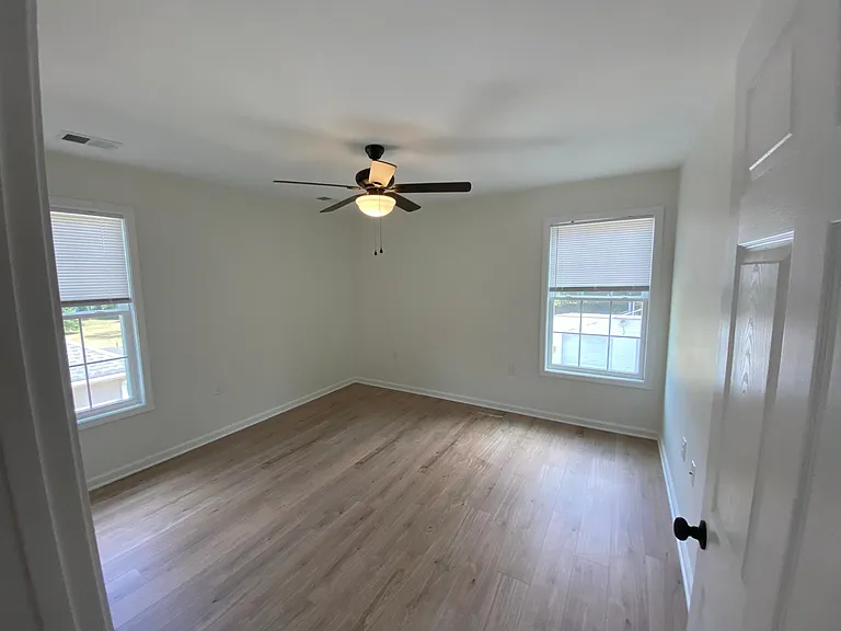 324 Harding St #B — Photo 7