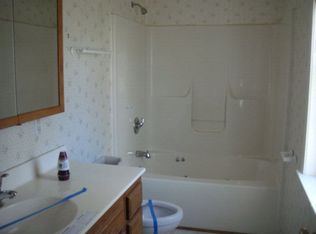 3867 Bainbridge Dr, Pulaski, VA 24301