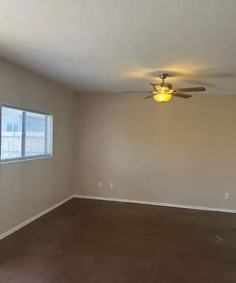 3865 N Tyndall Ave #2 — Photo 3