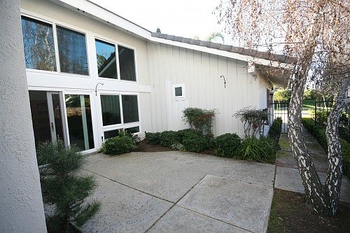 2nd image of 5031 Paseo Segovia