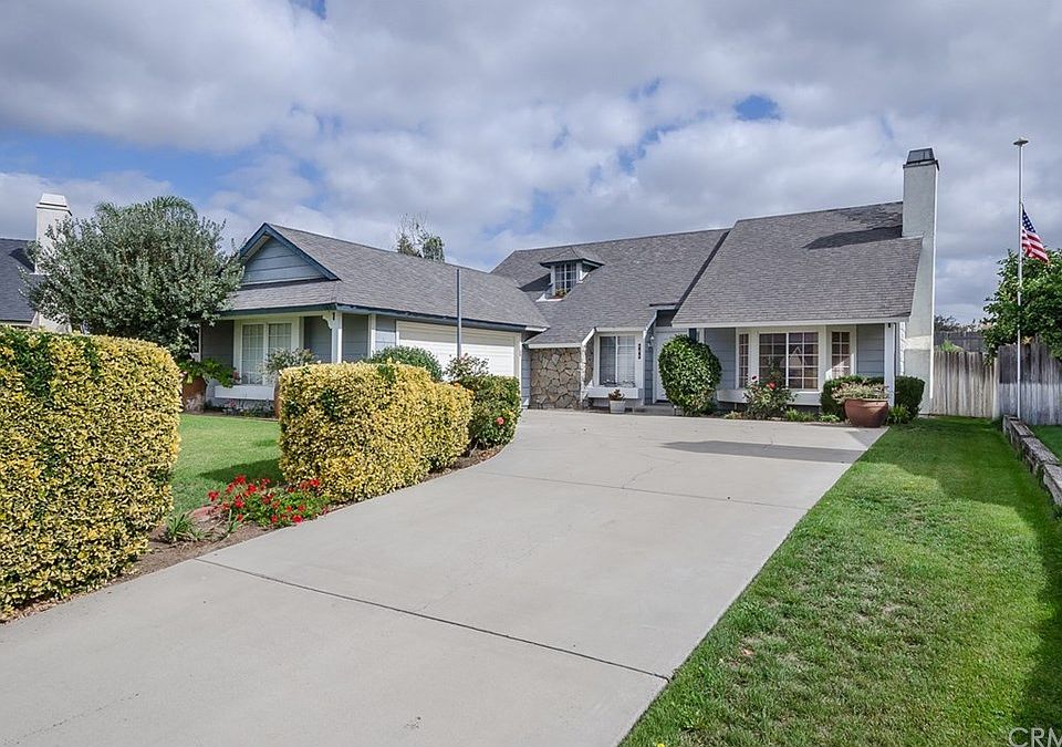 1st image of 587 Billie Ct
