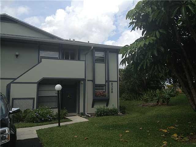 1st image of 8388 SE Croft Cir APT P-10