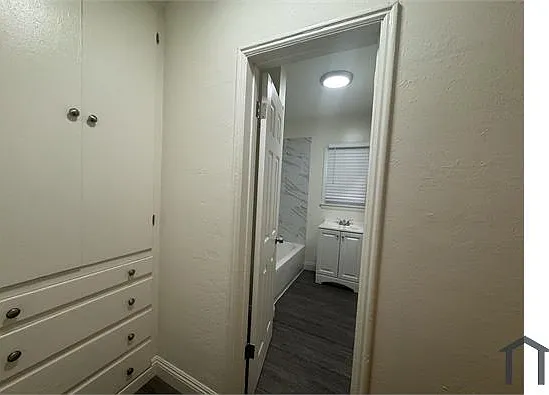 2529 Hauser Blvd #5 — Photo 10