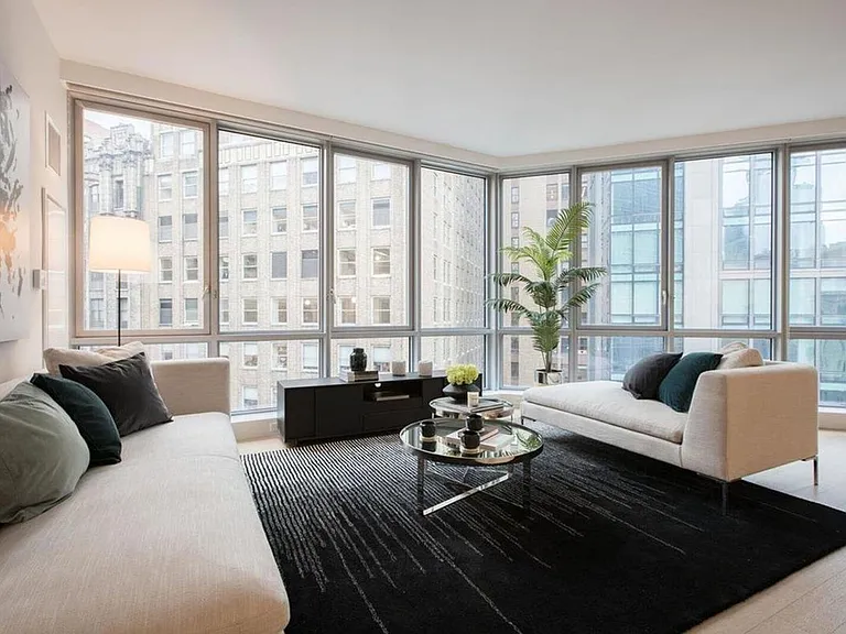 160 Madison Ave #24G — Photo 3