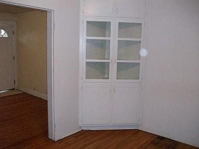 2nd image of 55 Hayes St