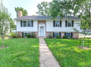 11 Peachtree Ln, Rolla, MO 65401