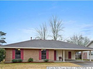 10042 Mint Dr, Baton Rouge, LA 70809