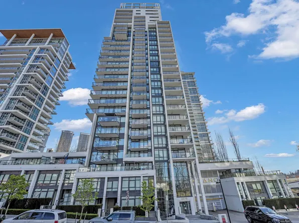 2378 Alpha Ave #1107, Burnaby, BC V5C 0K2